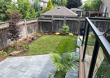 Guelph landscaping company Meadowville Landscape Systems
