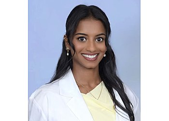 Saskatoon Ostéopathes Medhavi, M.OMSc, B.Sc.(Kin.) - ALIGN OSTEOPATHY