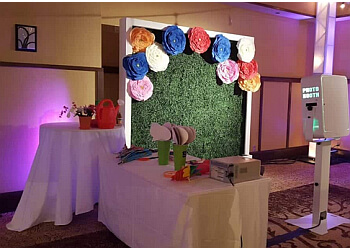 Quebec photo booth company Mega FUN Animation