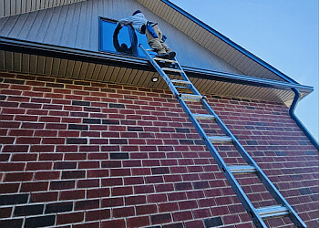 Pickering window cleaner Mehta Brothers Window & Eaves Cleaning