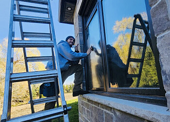 Ajax window cleaner Mehta Brothers Windows & Eaves Cleaning