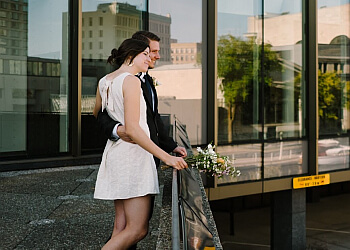 Gatineau wedding photographer Melanie Mathieu Photography