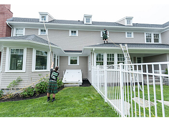 Kamloops window cleaner Men In Kilts Kamloops