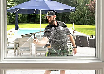 Men In Kilts Vancouver - Vancouver, BC Lavages de vitre - Professional Highlights