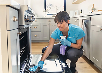 Merry Maids of Milton & Georgetown - Halton Hills, ON House Cleaning Services - Field Work Image