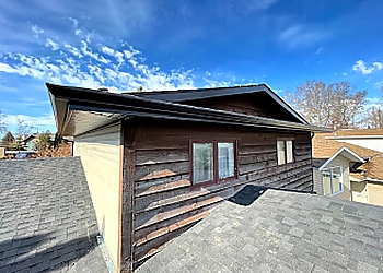 Mex Roofing and Eavestroughing inc. - Saskatoon, SK Gutter Cleaners - Field Work Image
