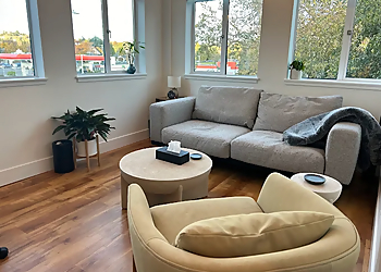 Michael Walsh Substance Use + Addictions Specialist - Victoria, BC Addiction Treatment Centers - Clinic Interior Image