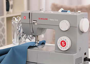 Michaels - Richmond, BC Sewing Machine Stores - Sewing Machine Display Image