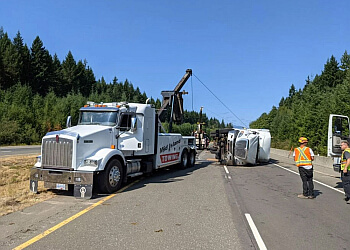 Nanaimo towing service Mid Island Towing & Transport Ltd.