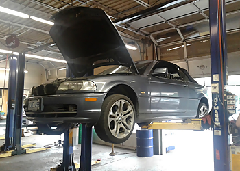 Guelph car repair shop Midas Guelph