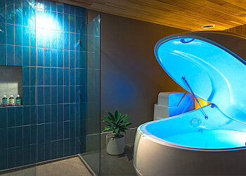 Mississauga tanning salon Midnight Sun Tanning & Float Center