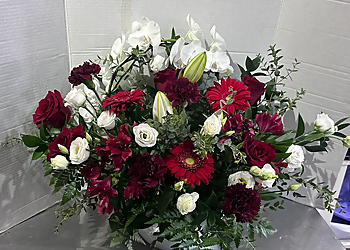 Milton's Flowers & Gifts - Milton, ON Florists - Sample Image