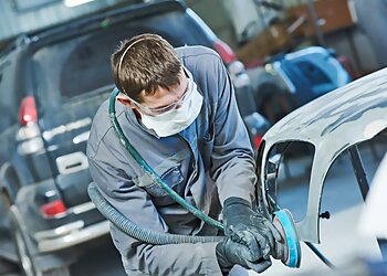 Milton auto body shop Miltowne Collision Inc.