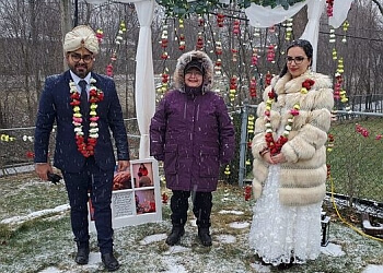 Brampton wedding officiant Mindful Choices Weddings