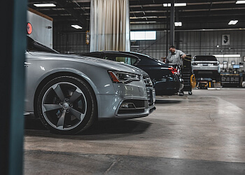 Kitchener auto body shop Mitek Fine Automobile Body and Paint