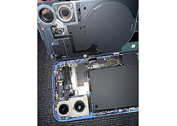 Peterborough cell phone repair Mobile Care Lansdowne Place