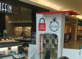 Belleville cell phone repair Mobile Klinik Quinte Mall