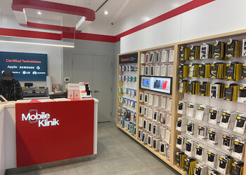 Newmarket cell phone repair Mobile Klinik Upper Canada Mall
