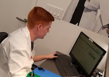 Langley cell phone repair Mobile Klinik Willowbrook Shopping Centre