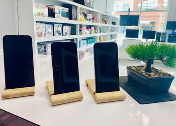 Airdrie cell phone repair Mobile Market