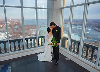 Niagara Falls wedding photographer Modern Vision Photography