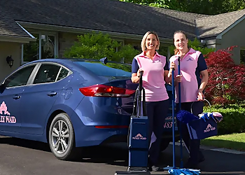 Molly Maid Delta & Surrey - Delta, BC House Cleaning Services - Field Work Image