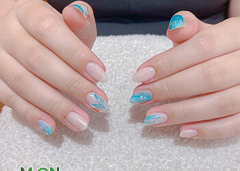 Vaughan nail salon Mon Nails & Spa image 1