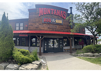 Newmarket bbq restaurant Montana's BBQ & Bar Newmarket