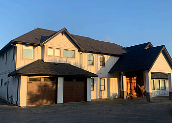 Coquitlam roofing contractor Mountain West Roofing Inc.