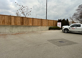 Toronto fencing contractor Mr. Fencee Inc.