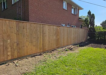 Vaughan fencing contractor Mr. Fencee Inc.