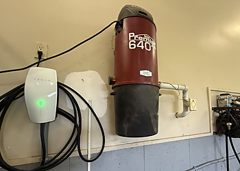 Murrant Electric Inc - Belleville, ON Electricians - Equipment Image