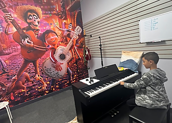 Musicworks - Calgary, AB Music Schools - Practice Image
