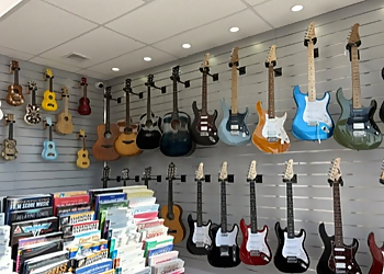 Musicworks Canada - Airdrie, AB Écoles De Musique - Equipment Image