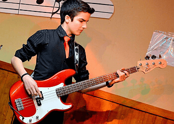 Longueuil music school Musique O Max