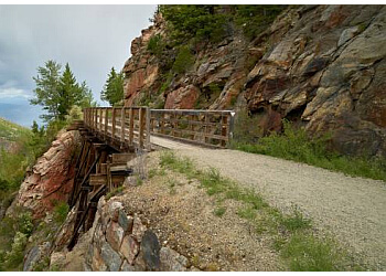 Kelowna hiking trail Myra-Bellevue Provincial Park