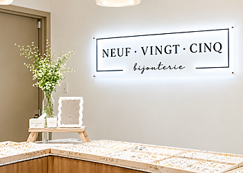NEUF.VINGT.CINQ NEUF.VINGT.CINQ - Blainville, QC Jewellery - Storefront Image