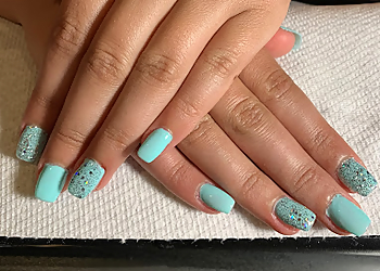 Trois Rivieres nail salon Nails & eyelashes Cindy Ducharme