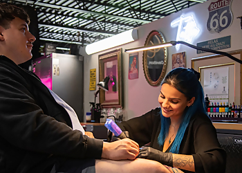 NanaTattoo - Saguenay, QC Tattoo Shops - Business Exterior Image