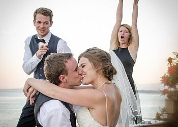 Victoria wedding photographer Naomi Maya Photography