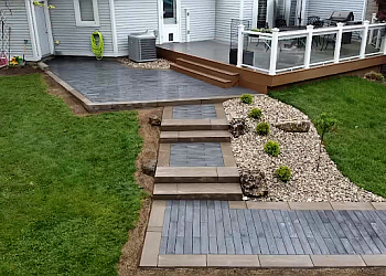 Naturally Defined Landscapes - Guelph, ON Landscaping Companies - Residential Service Image