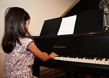 Toronto music school Neighbour Note