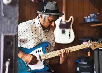 New Westminster music school Neil Douglas Guitar Shop