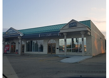 St Albert italian restaurant Nello's Cucina Italiana