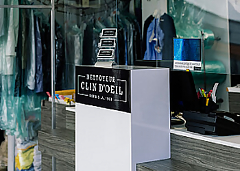 Nettoyeur Clin D'Oeil - Sherbrooke, QC Dry Cleaners - Business Interior Image