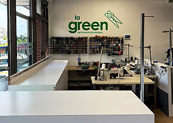 Nettoyeur Lagreen - Dollard des Ormeaux, QC Dry Cleaners - Storefront Image