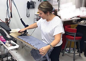 Quebec dry cleaner Nettoyeur Laurier Plus