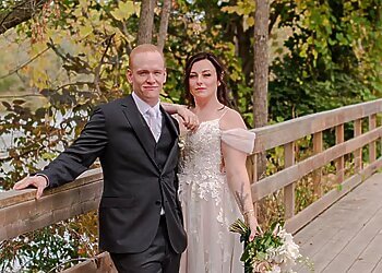 Cambridge wedding planner New Berlin Weddings & Events