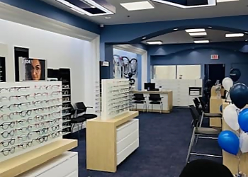 Prince George optician New Look Pïne Centre-Mall