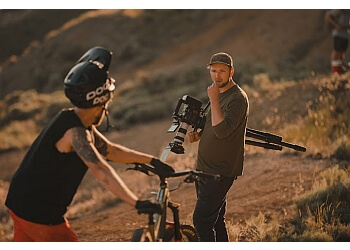 Kamloops videographer New Parallel Studios